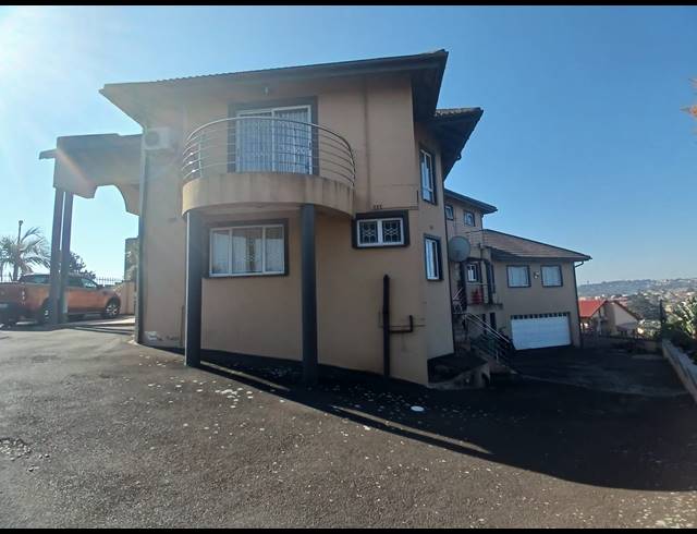 4 BEDROOM FREEHOLD FOR SALE IN AVOCA